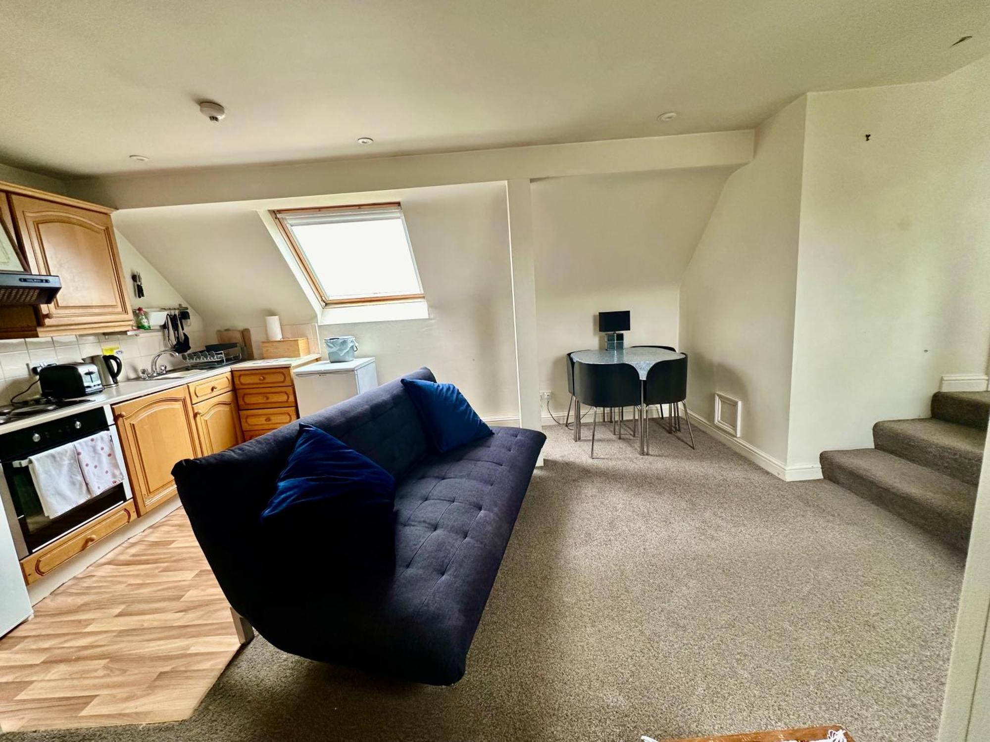 Pound Corner Apartment Годалминг Екстериор снимка